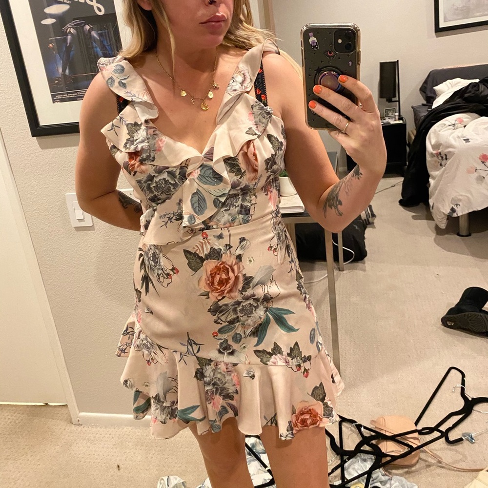 Majorelle floral pink ruffle dress S revolve